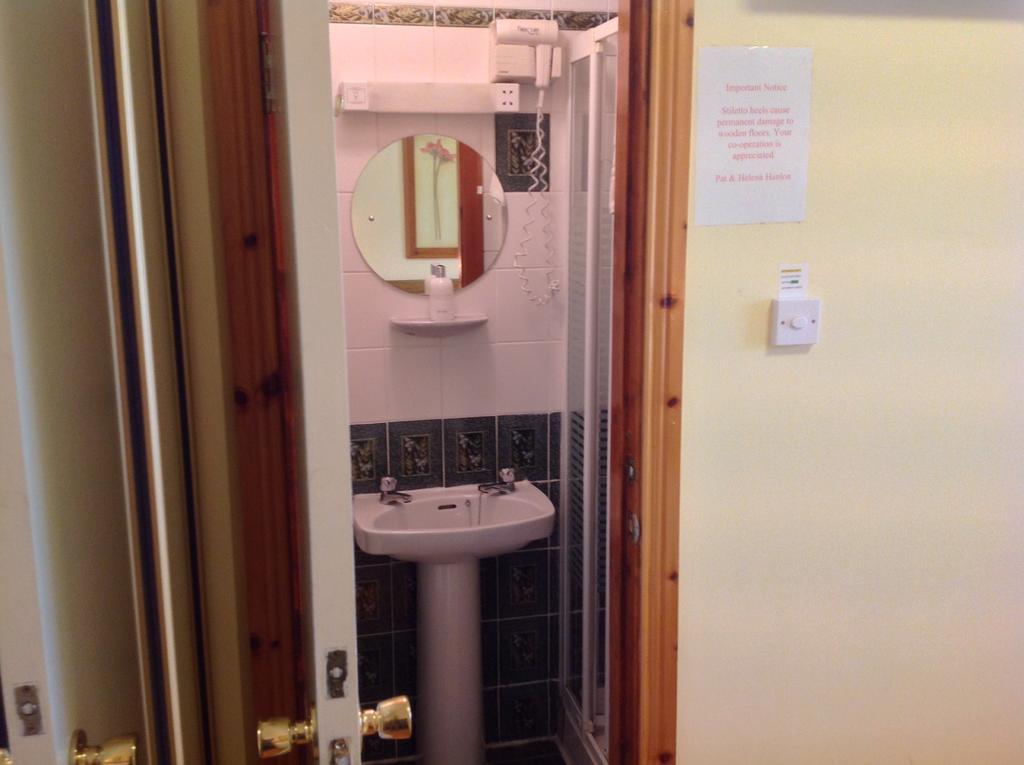 Clochard Bed & Breakfast Galway Cameră foto